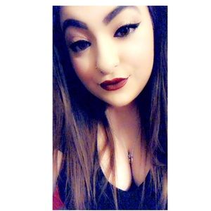 Meet your Posher, Brianne